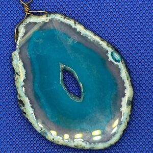 Teal Agate Geode Slice Pendant Necklace Goldtone Chain Natural crystlline edge